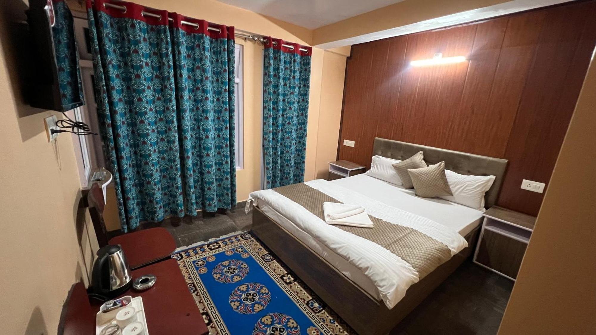 Hotel Hill Top Dardzsiling Kültér fotó
