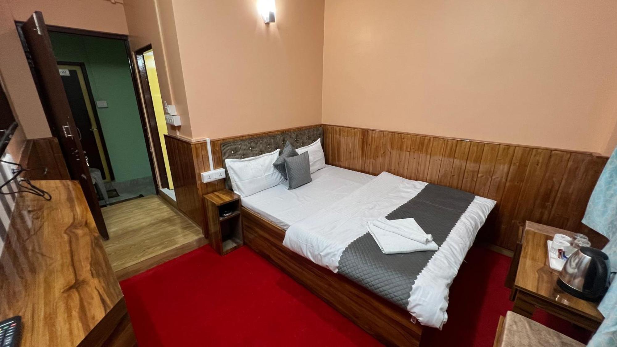 Hotel Hill Top Dardzsiling Kültér fotó