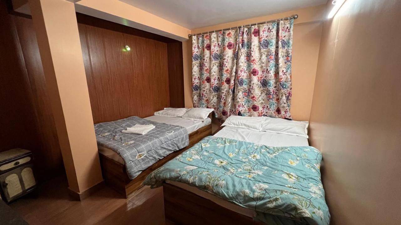 Hotel Hill Top Dardzsiling Kültér fotó