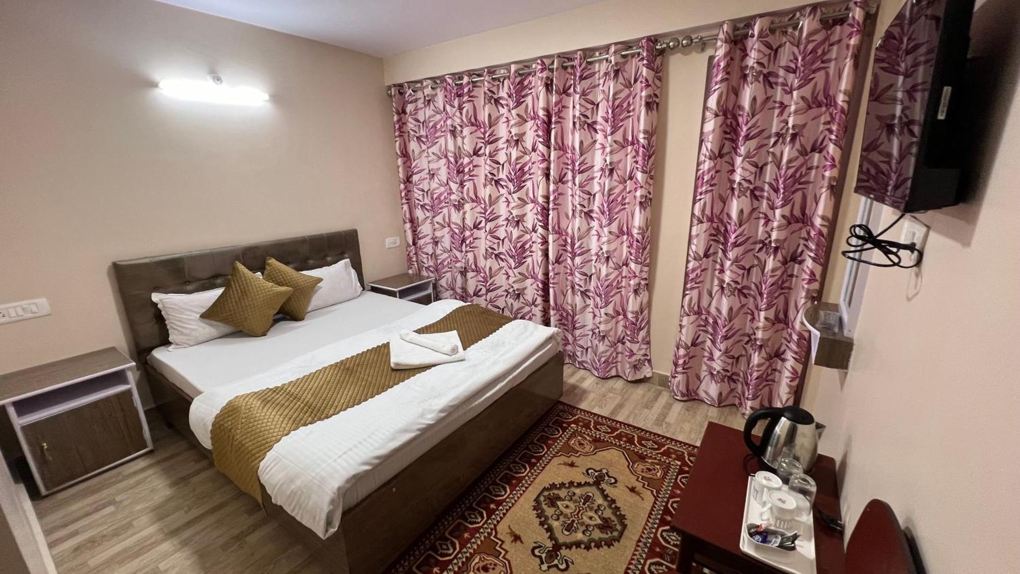 Hotel Hill Top Dardzsiling Kültér fotó