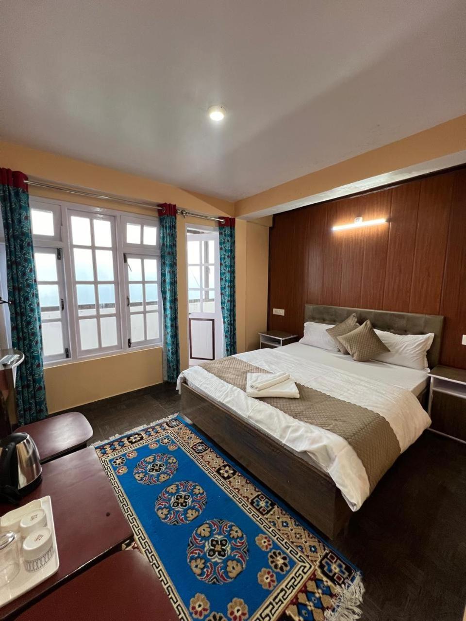 Hotel Hill Top Dardzsiling Kültér fotó